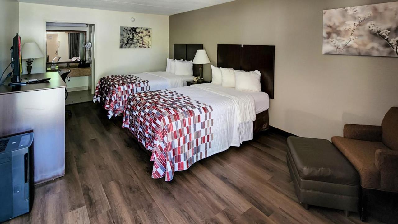 Red Roof Inn Tallahassee East Buitenkant foto