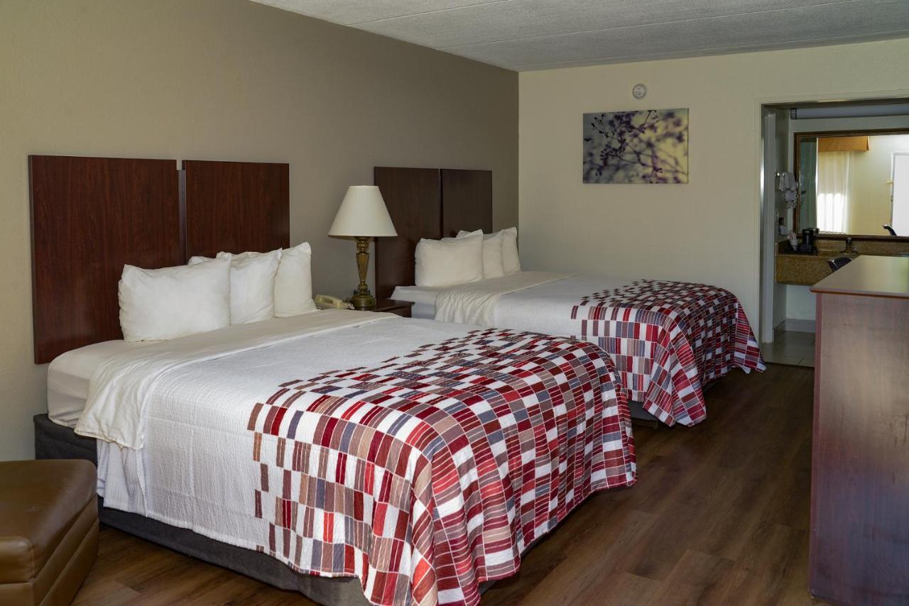 Red Roof Inn Tallahassee East Buitenkant foto