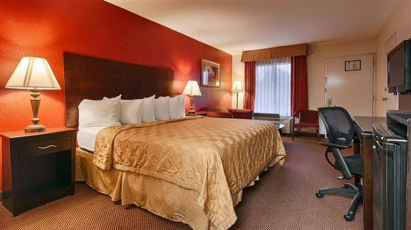 Red Roof Inn Tallahassee East Buitenkant foto